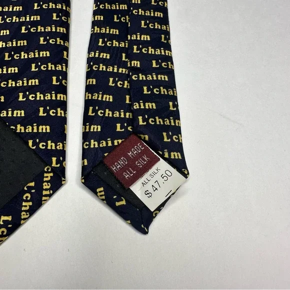NWT L’chiam L’chiam Museum Artifacts Jewish Hebrew Silk Classic Blue Tie 3.75” - Picture 6 of 6